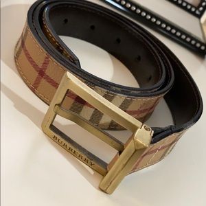 Burberry belt